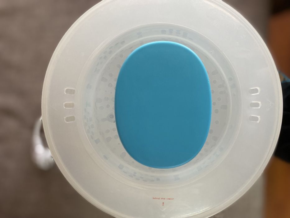 Sterilizator electric pentru biberoane