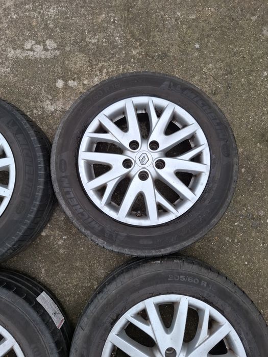 Jante aliaj originale renault 16 inch 5x114.3 megane kadjar captur 2