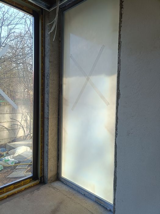 Aplicam folie lichida geamuri(protecție tâmplărie)