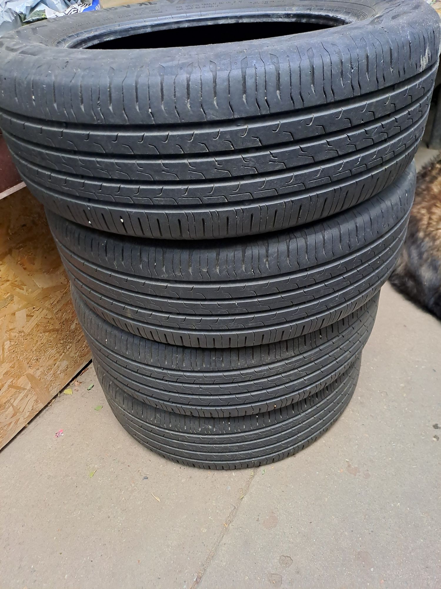 Anvelope de vara Continental 225/60 R 18 XL dot 2022