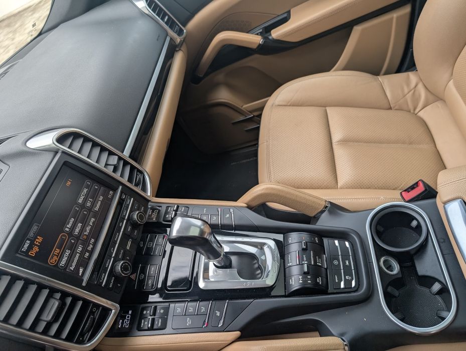 Porsche Cayenne 2015