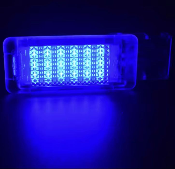 2 Lampi/lumini led albastre picioare pt Volkswagen, Skoda Seat, Audi