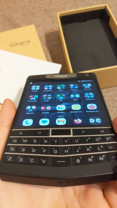 Unihertz Titan 128GB Android QWERTY