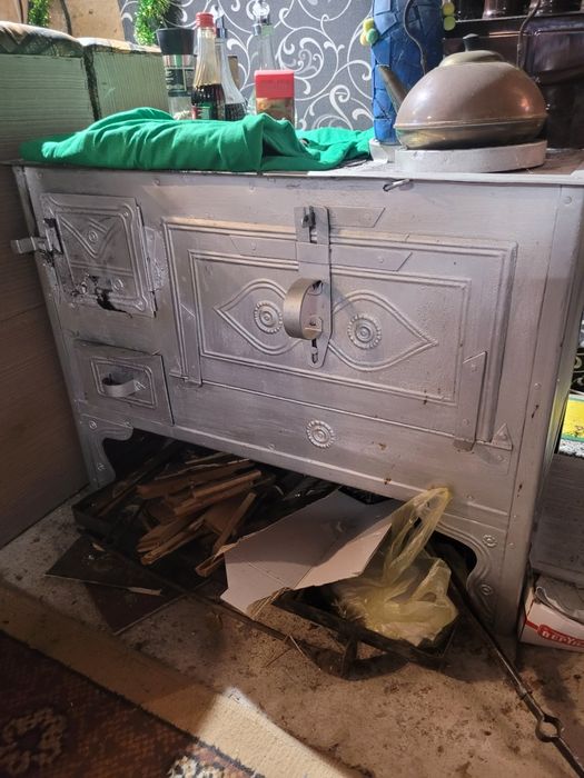 Печка на дърва с фурна