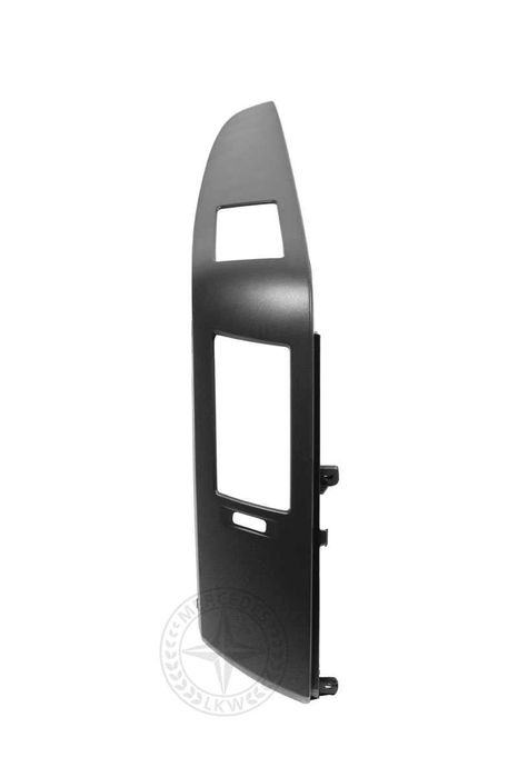 Панел въздуховод централен за Mercedes-Benz Sprinter W906 след 2006г