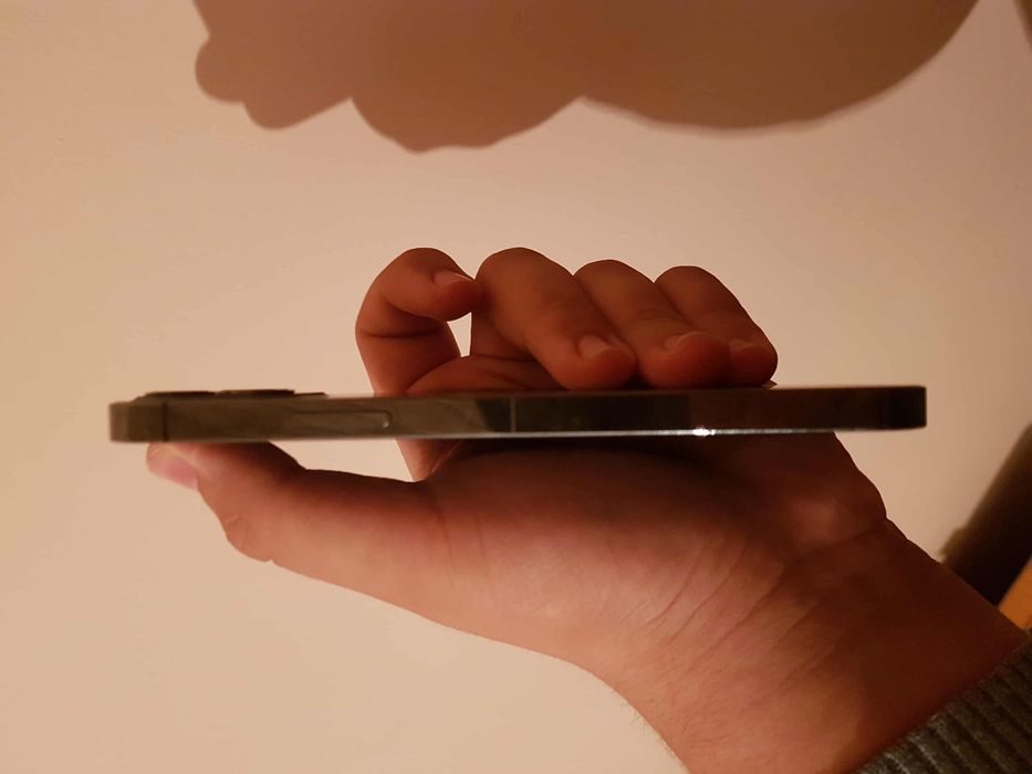 Vand iphone 12 Pro