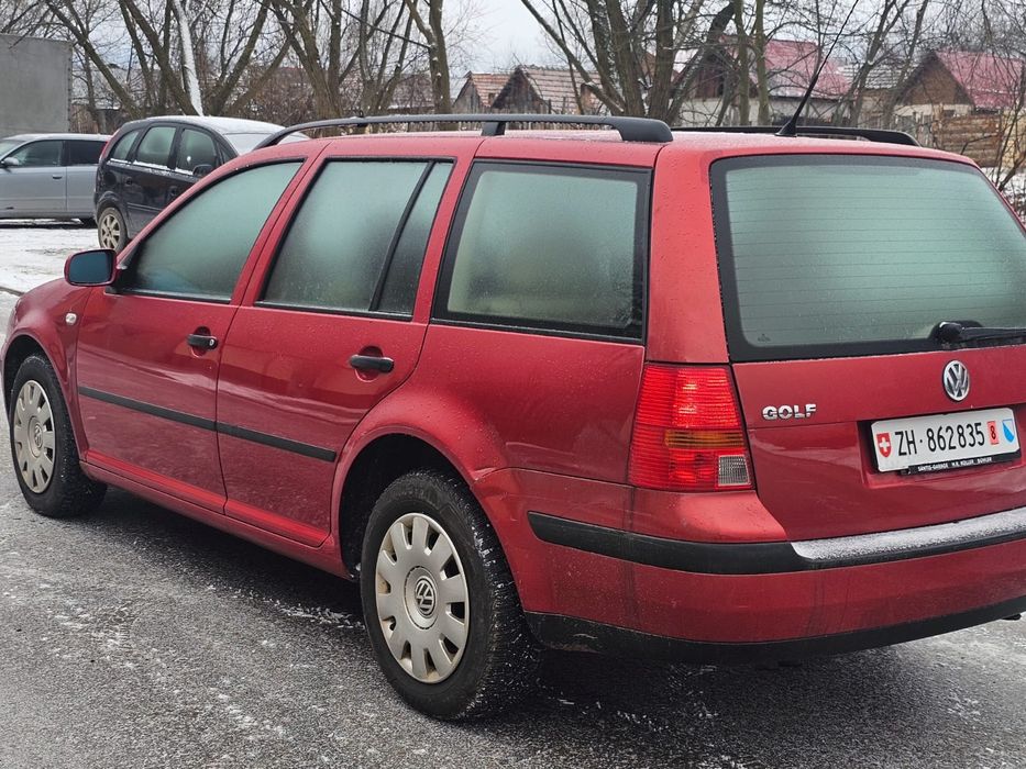 Se dezmembrează golf 4 2.0 benzina 4x4