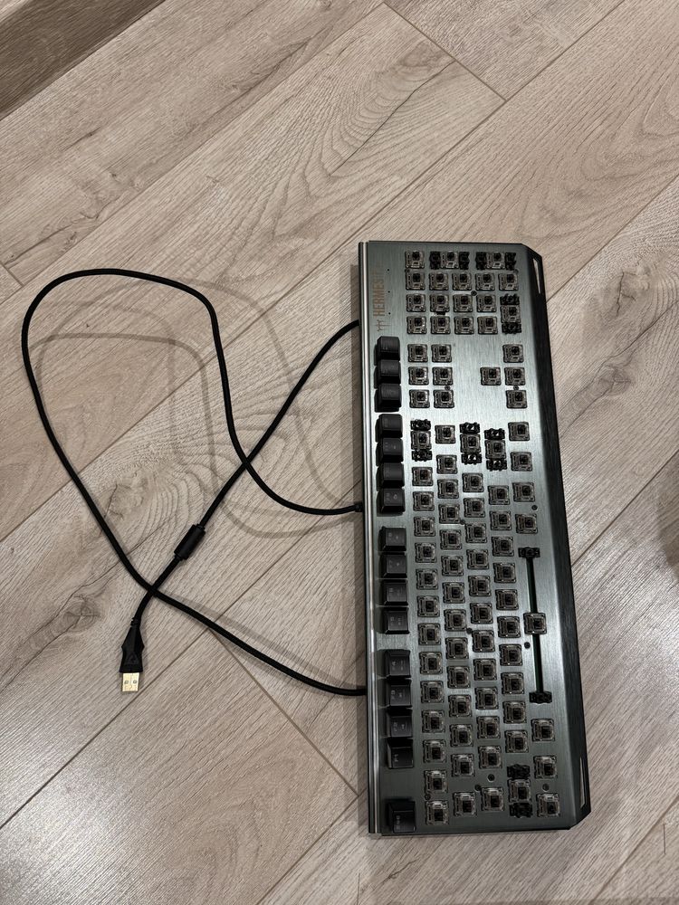 Игровая клавиатура GAMDIAS HERMES P1 RGB механическая