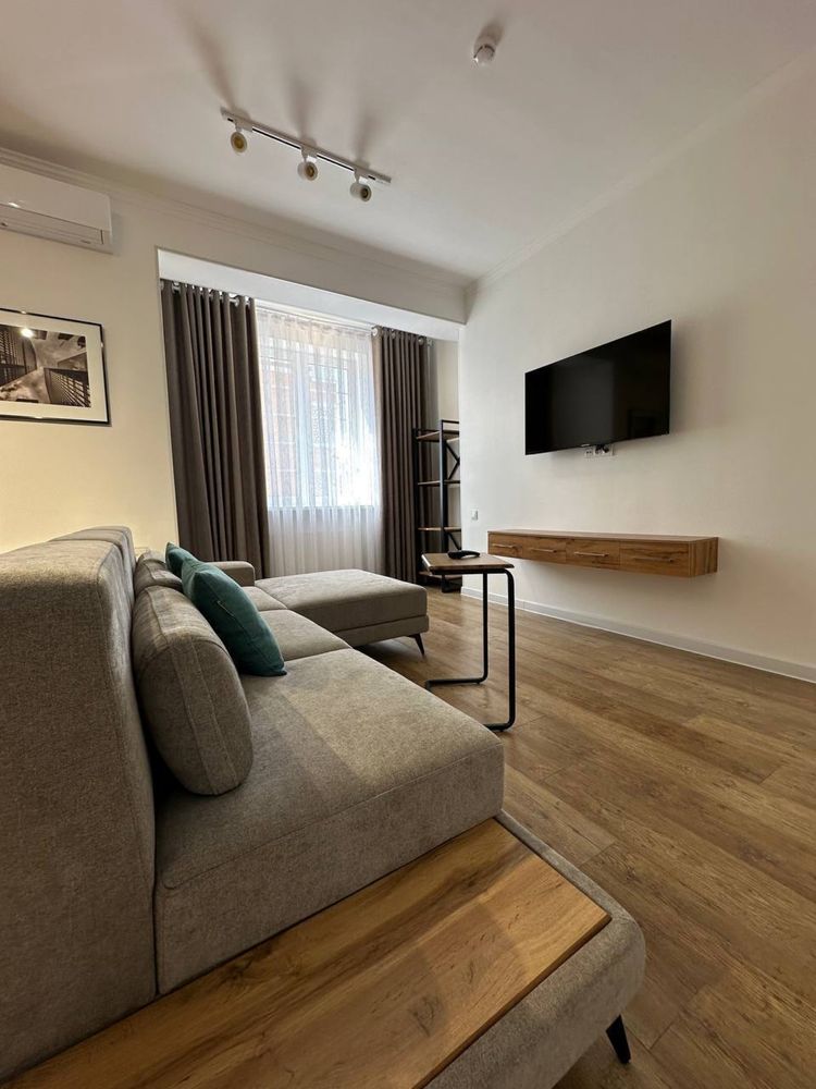 ЖК Greenwich 2 ком/5/8 площадь 60м2. Ориентир Узбум