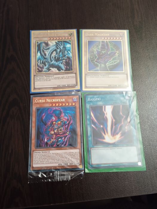 Yu-Gi-Oh Gold rare карти
