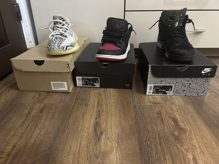 Papuci Jordan si yezzi