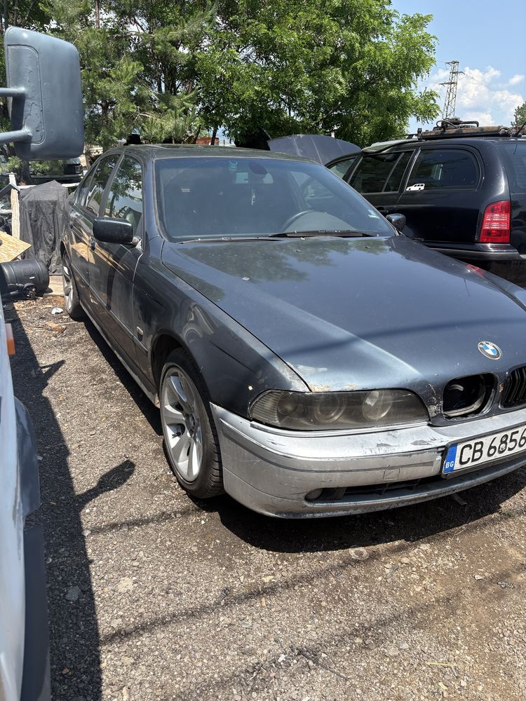 BMW е39.