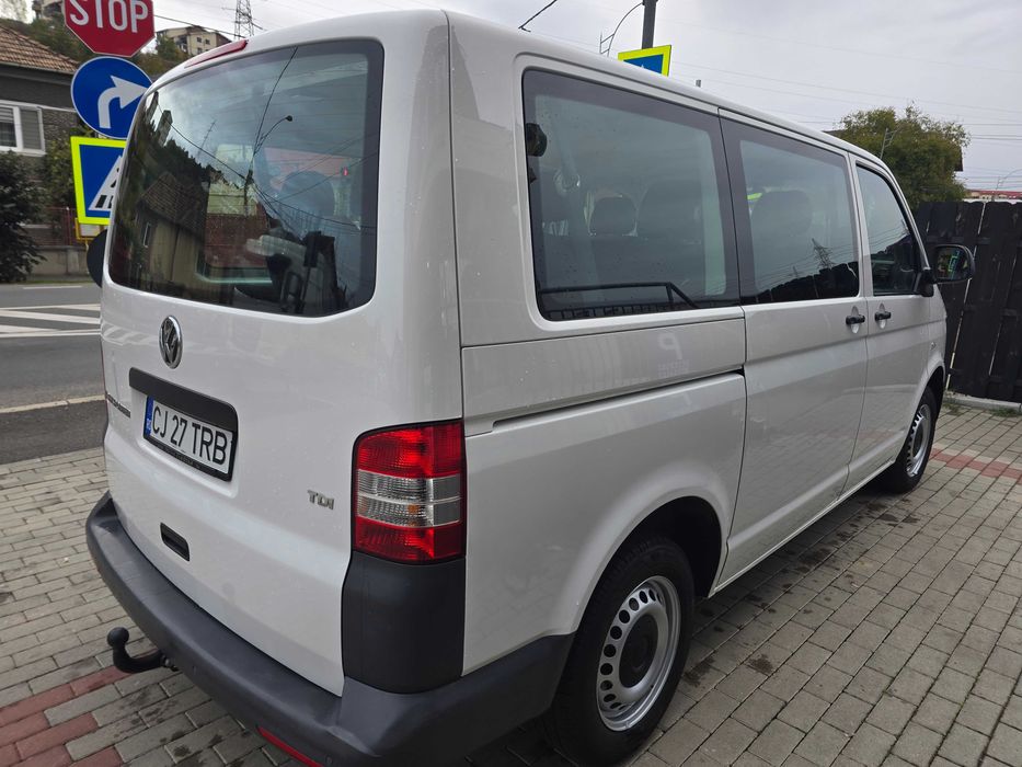 Vand VW T5 Multivan 8+1 locuri