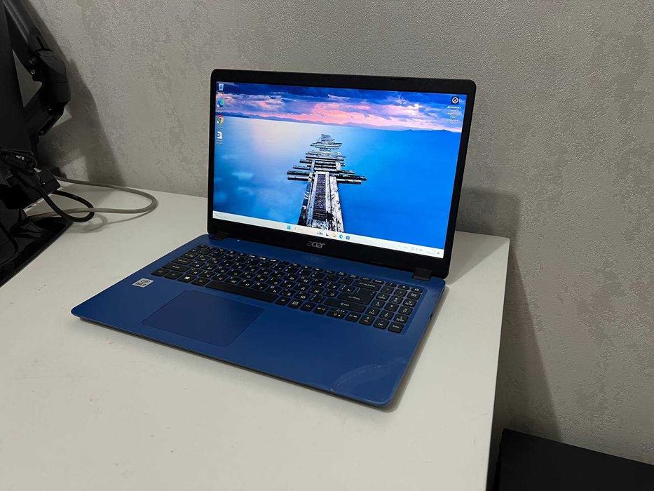 Ноутбук Acer / Core i3-1005G1 / 10 поколение / SSD 256GB / 12GB DDR4