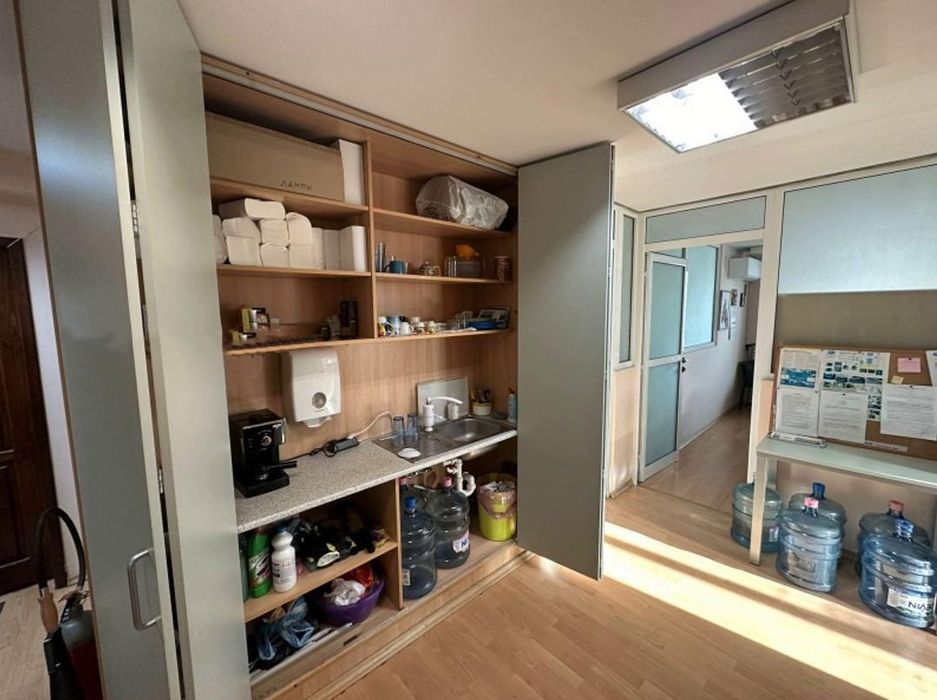 Продава се Офис в София, Стрелбище - 153 кв.м за 1850 €/кв.м - Снимка #4