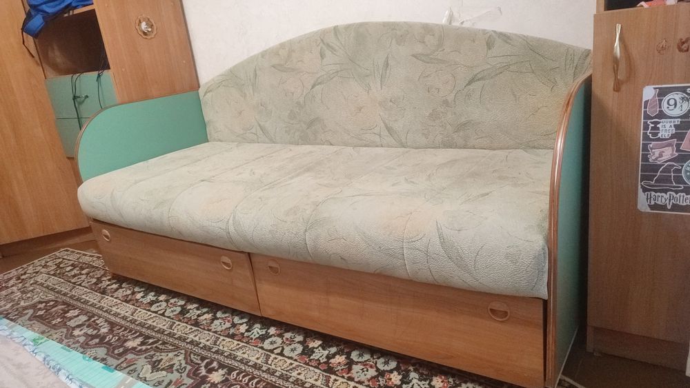 Диван кровать со шкафчиками