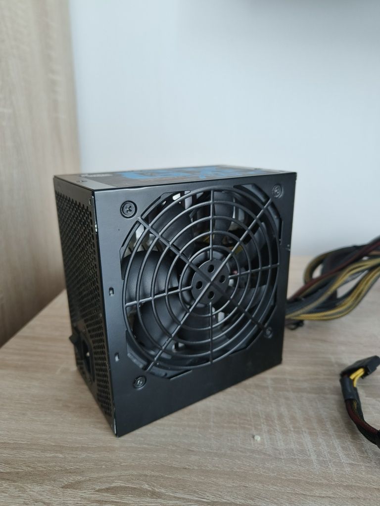 Sursa PC de 750W