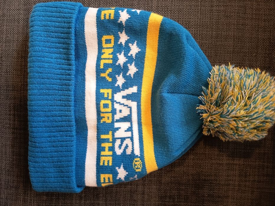 Vans only for the elite beani.