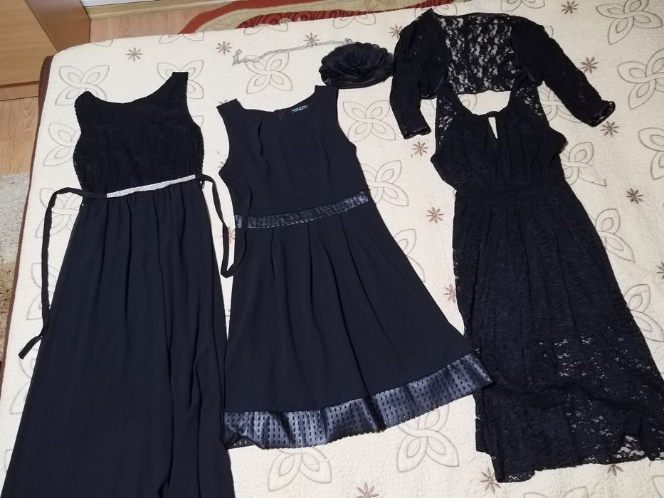 Rochii negre elegante