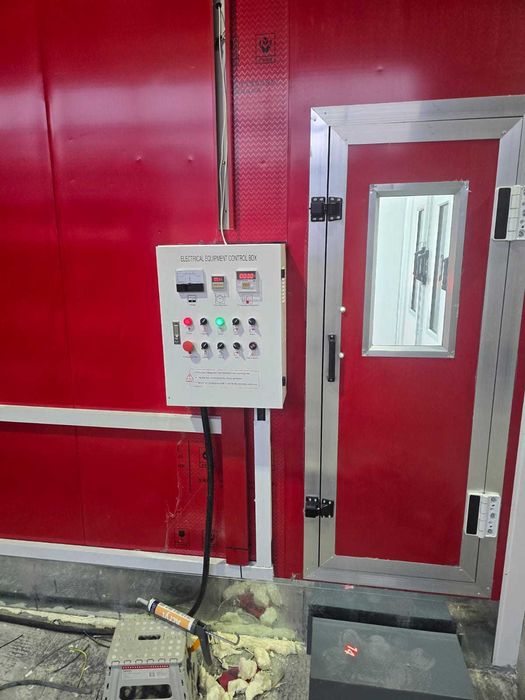 Камера за боядисване на автомобили