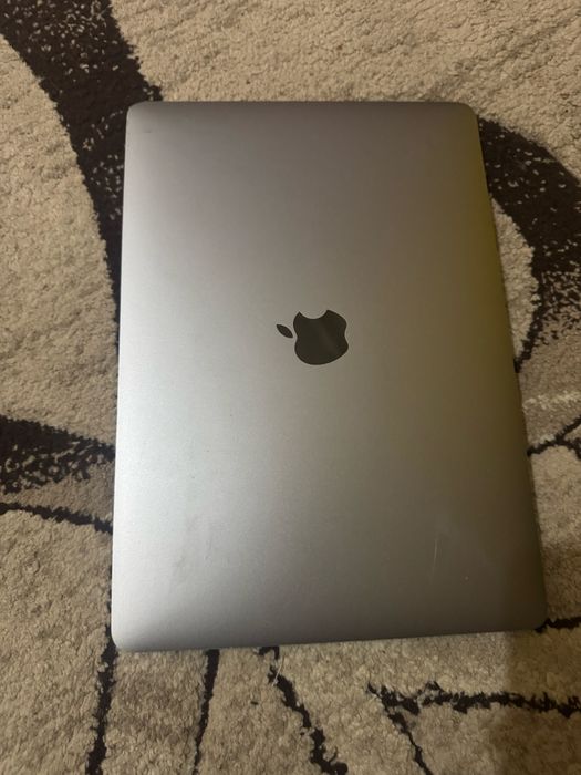 MacBook Pro !Model A 1708!