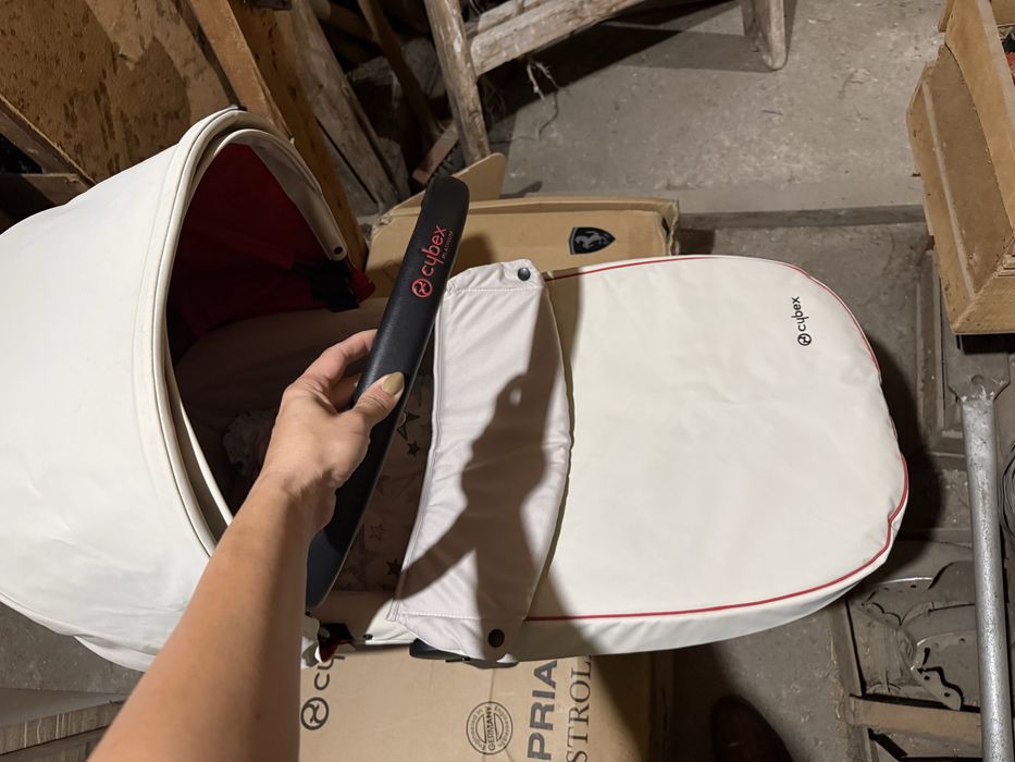 Кош за новородено Cybex Priam Ferrari