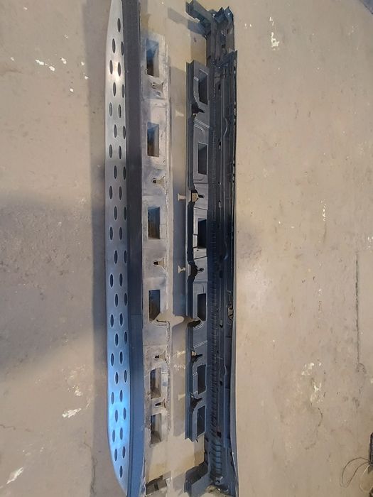 Прагове за Mercedes Benz GL X166