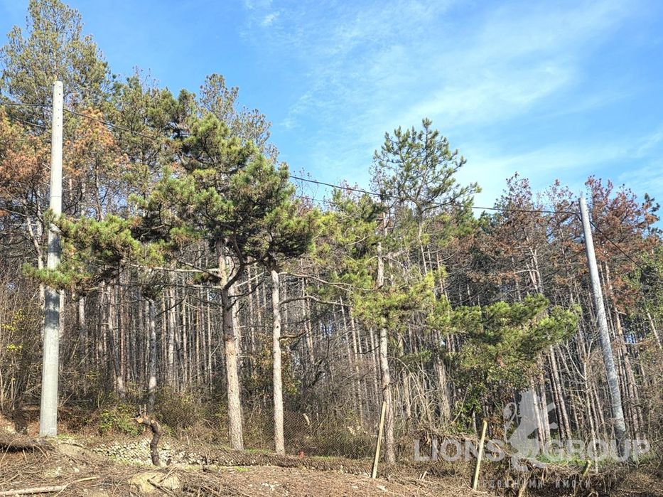 Парцел във Варна - м-т Траката, площ 500 кв.м , цена 115 000 €