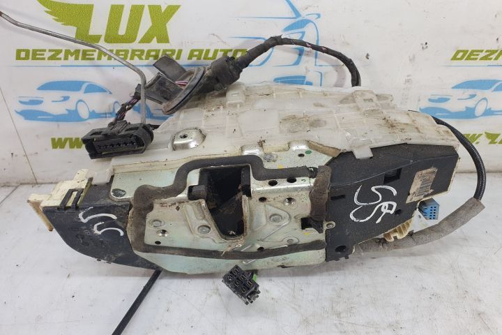 Broasca usa stanga spate a2217302735 Mercedes-Benz S-Class W221  [din 2005 pana  2009] seria