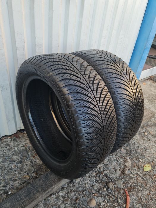 2 buc Anvelope de iarna* *195/50R15*Goodyear*LICHIDARE STOC*75 Lei Buc
