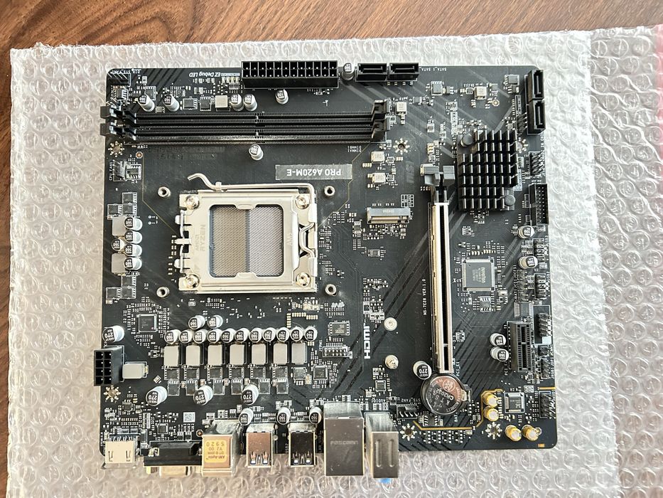 Дънна платка MSI PRO A620M-E (Socket AM5, DDR5) - В гаранция