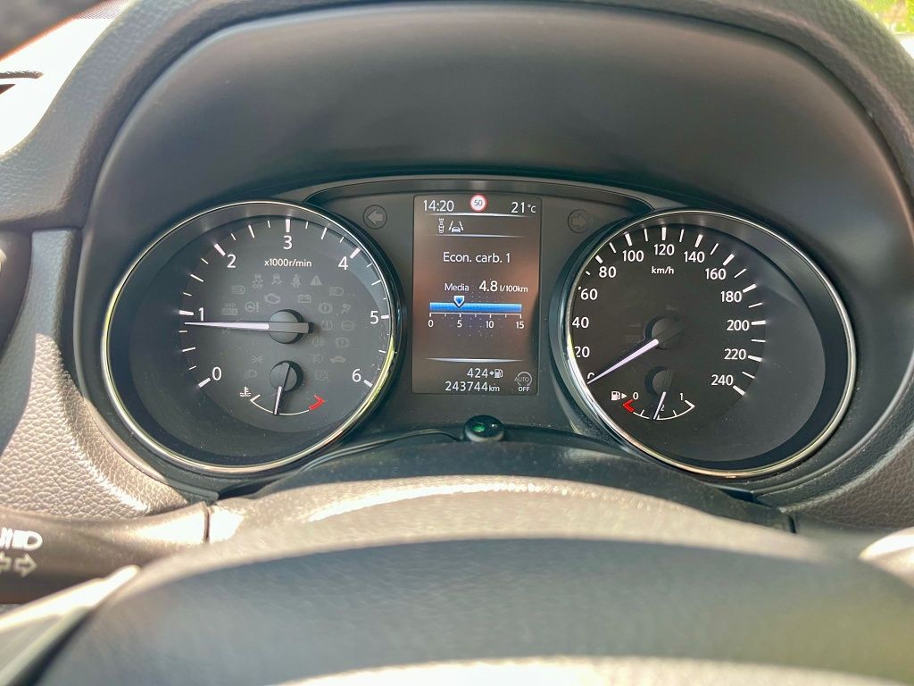 Nissan qashqai j11