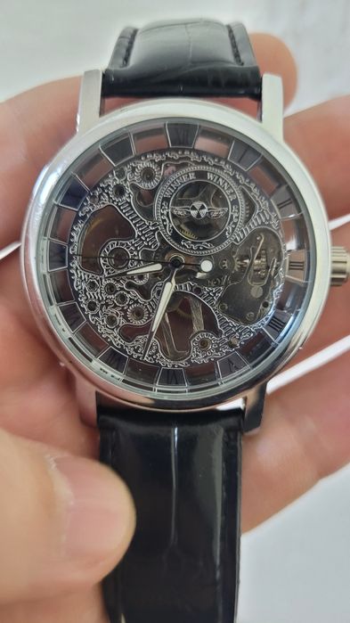 Часы скелетон механические