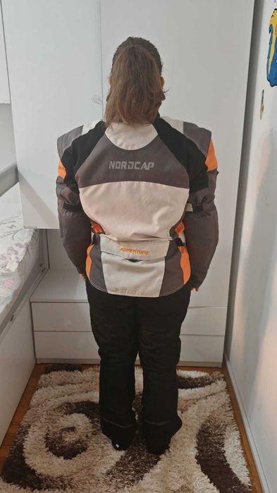 Echipament moto de vanzare