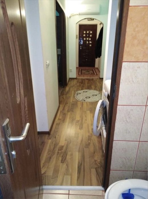 Inchiriez 1 camera (apartament 2 cam.) - Caut coleg apartament