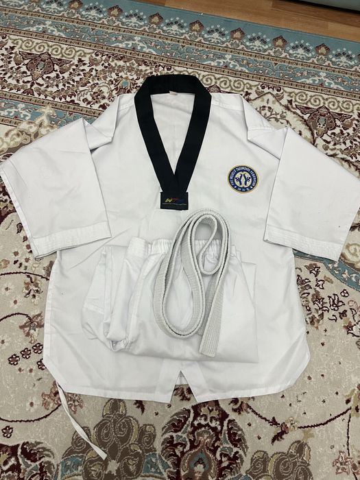 Спортивная одежда для таеквандо