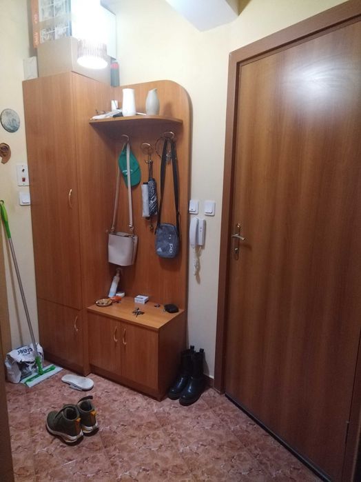 гарсониера близо до Billa