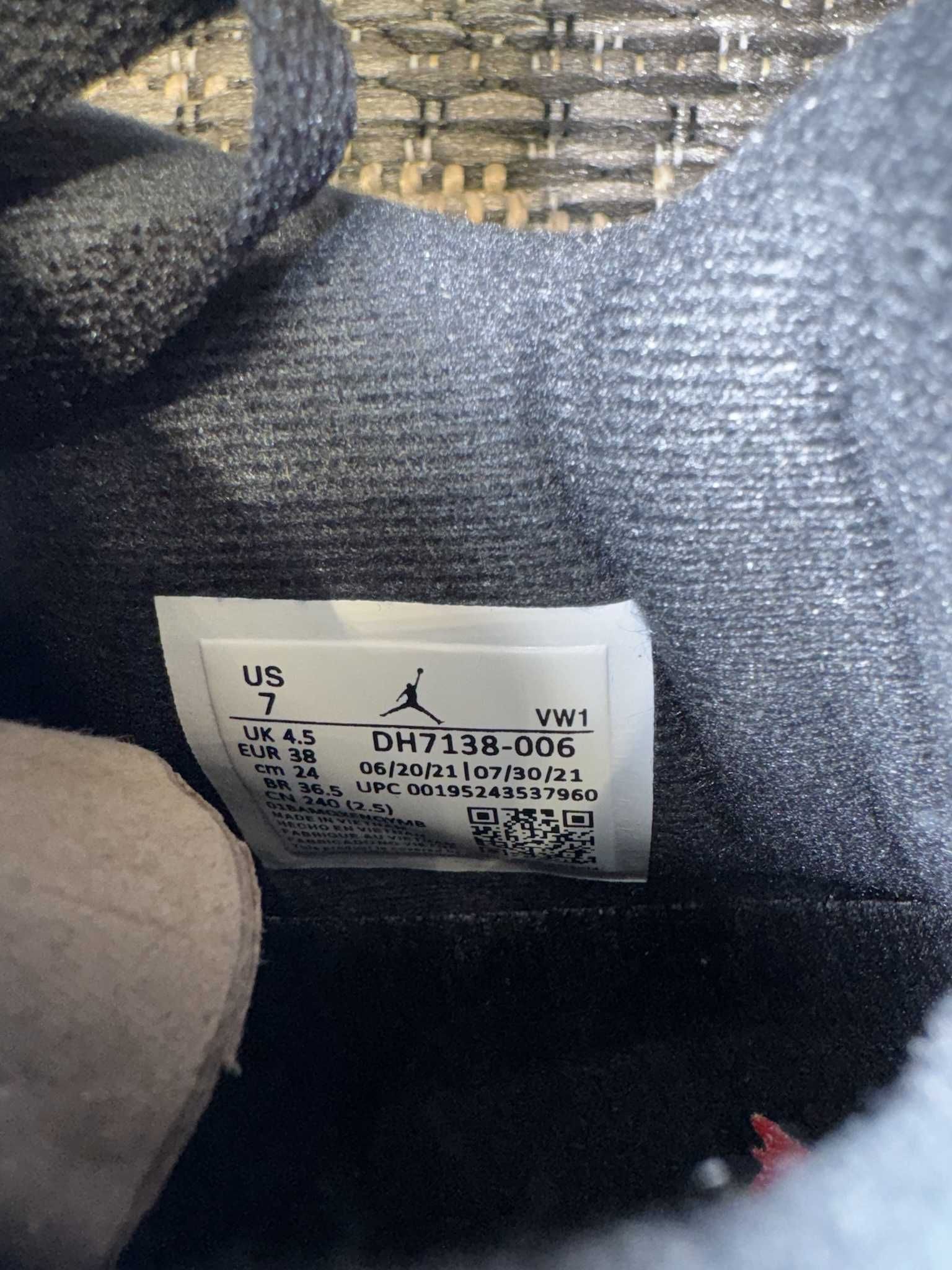 Jordan 4 Retro "SE Black Canvas" 38EUR Кецове+ Кутия
