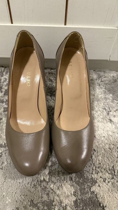 Pantofi Il Passo din piele naturala