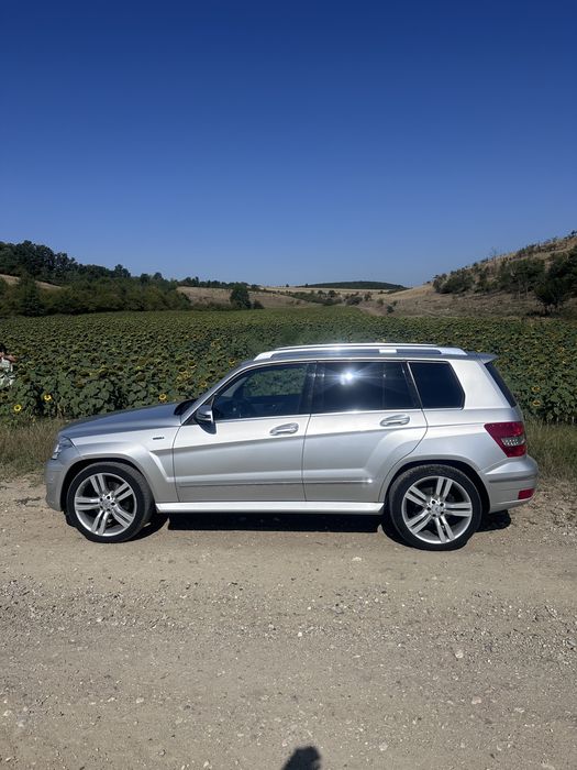 de vanzare mercedes glk 4matic euro5 impecabil!!