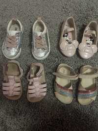 Детски сандали и кецове Zara