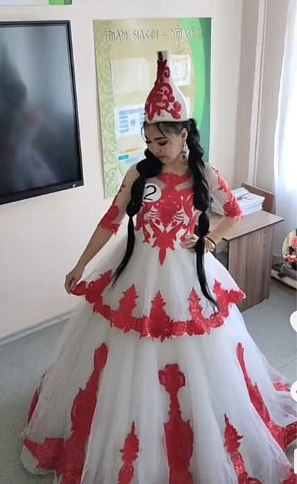 Шикарное платье за хорошую цену можно и на конкурсы