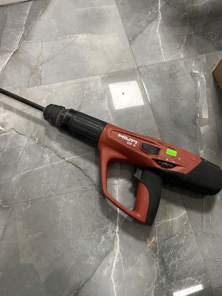 Уред за директен монтаж-Hilti DX5