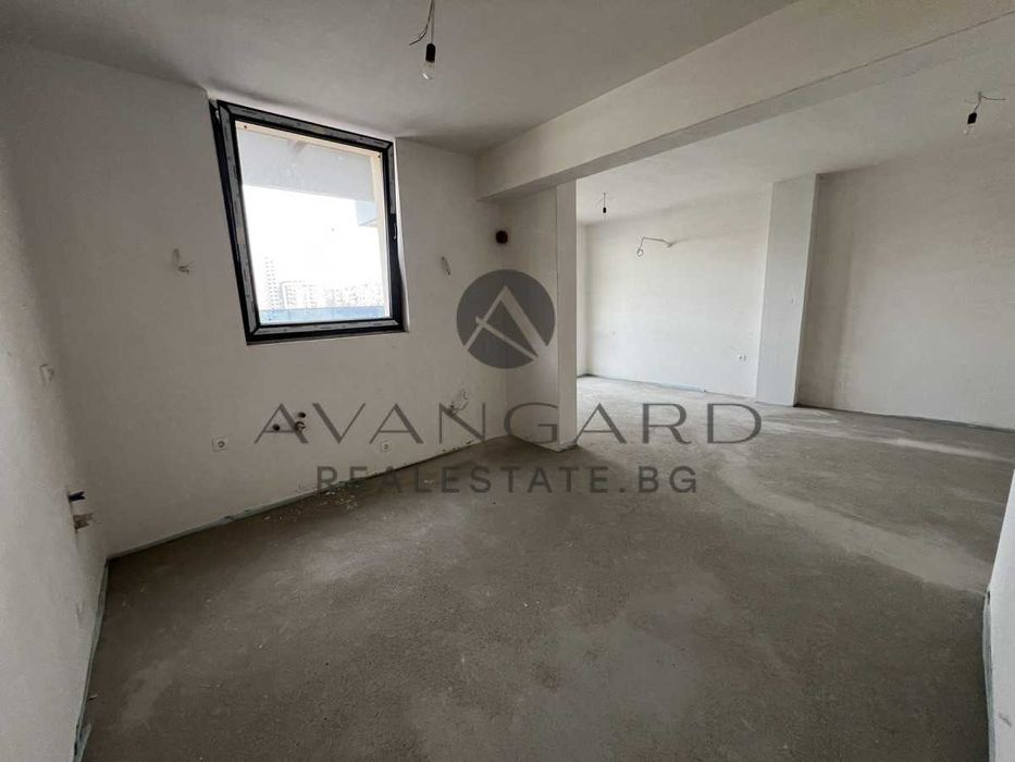 Продава се Четиристаен апартамент в Пловдив, Христо Смирненски - 162 кв.м за 1223 €/кв.м - Снимка #2