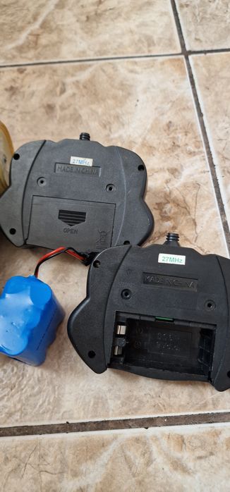 Masina cu telecomanda