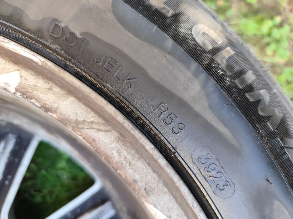 Джанти за BMW E60 E90 16" BBS със все сезонни гуми 225 55 16