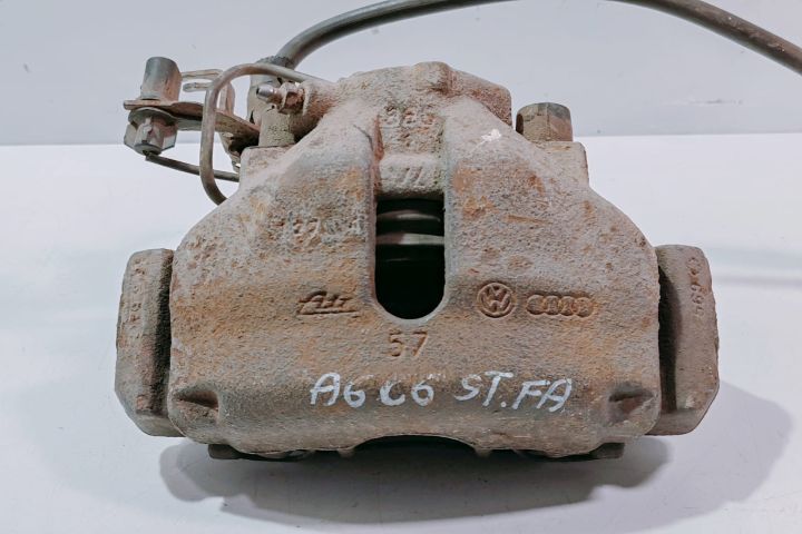 Etrier stanga fata Audi A6 4F/C6