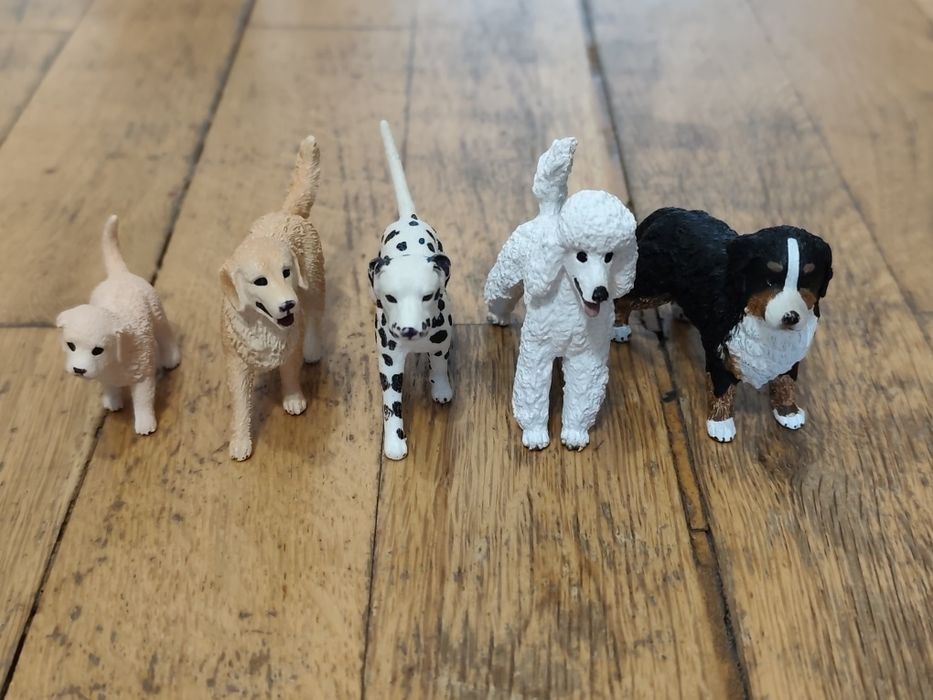 Schleich фигури кучета Далматинец, Пудел, Ретривър