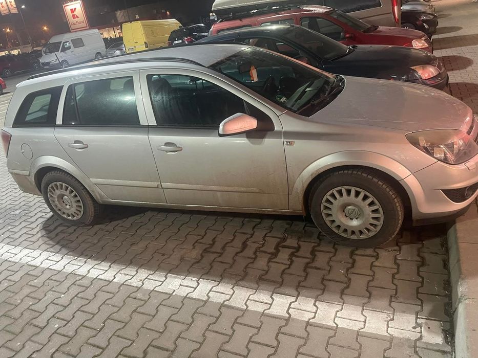 De vanzare opel astra h 2008 1.6 bezina