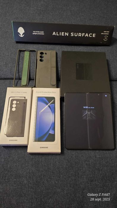 Vand Samsung Galaxy Fold 5 512 gb